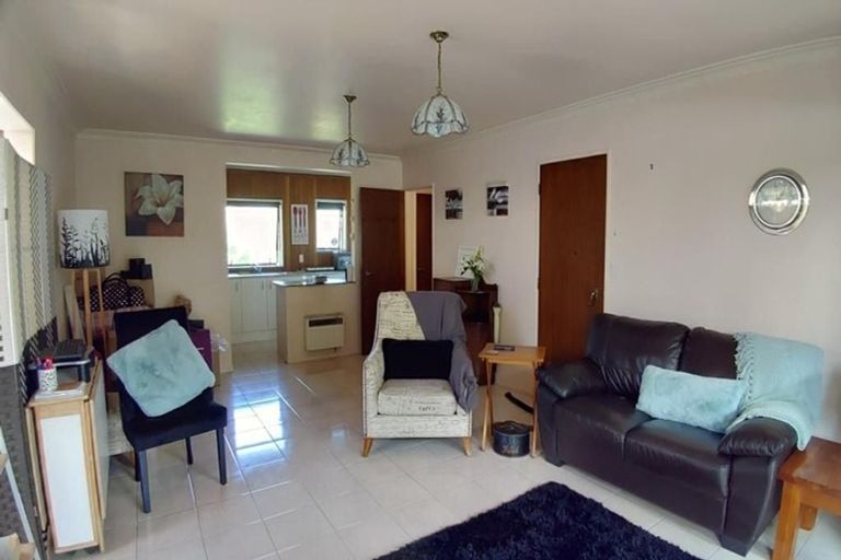 Photo of property in 2/13 Sidmouth Street, Mairangi Bay, Auckland, 0630