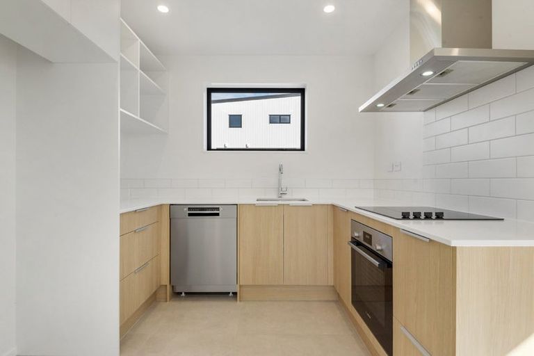 Photo of property in 45 Nga Pona Toru Road, Flat Bush, Auckland, 2019
