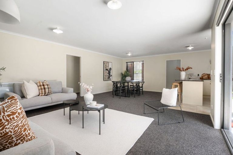 Photo of property in 1/16 Highgrove Drive, Grandview Heights, Hamilton, 3200