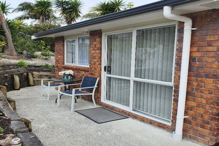 Photo of property in 13 Andre Rise, Stanmore Bay, Whangaparaoa, 0932