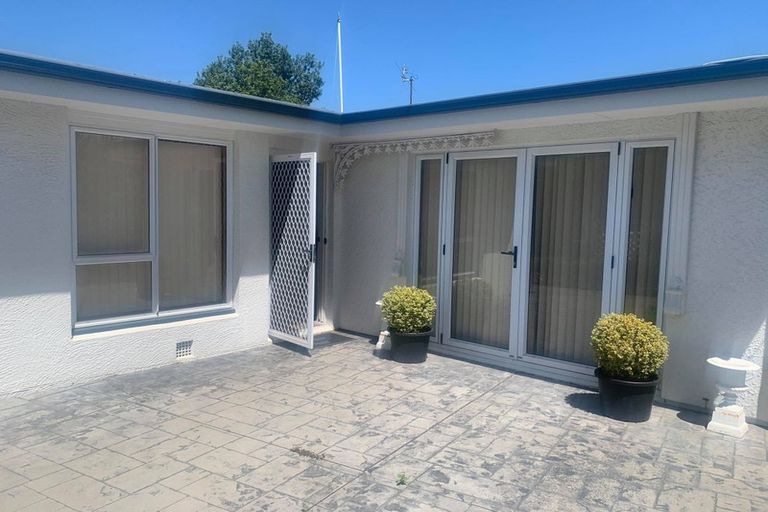 Photo of property in 530 Halswell Road, Halswell, Christchurch, 8025