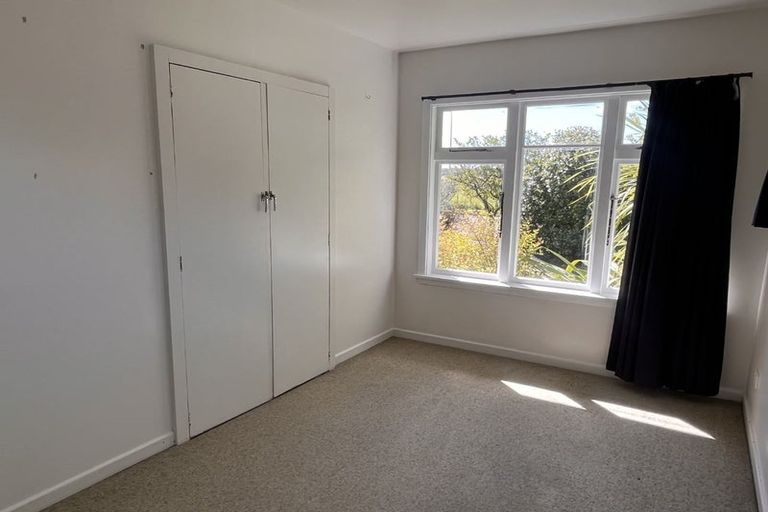 Photo of property in 17 Grimseys Road, Redwood, Christchurch, 8051