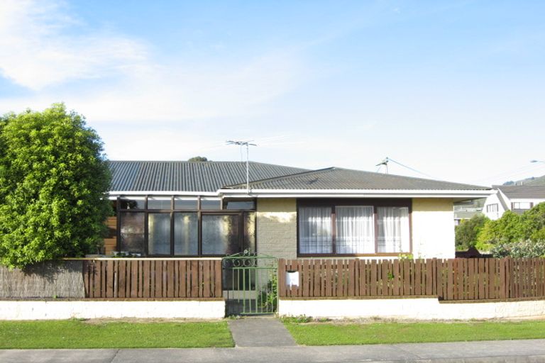 Photo of property in 10a Leicester Street, Picton, 7220