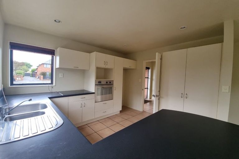 Photo of property in 1/102 Roberta Drive, Somerfield, Christchurch, 8024