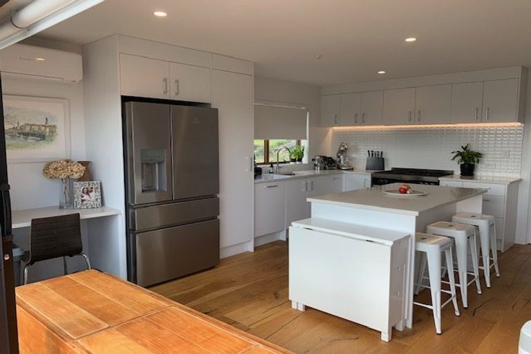 Photo of property in 2/542 Richardson Road, Mount Roskill, Auckland, 1041