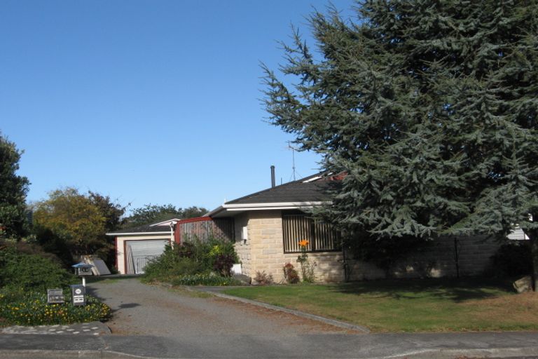Photo of property in 19 Brandon Street, Otaki, 5512
