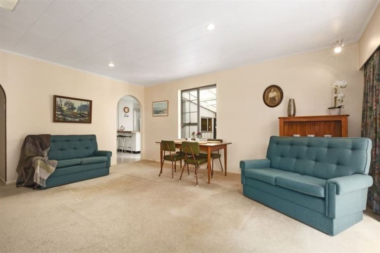 Photo of property in 19 Yarrow Place, Papakowhai, Porirua, 5024
