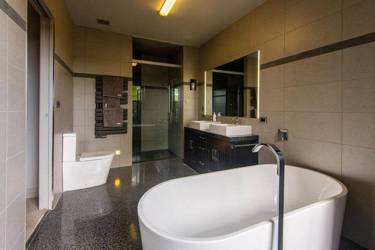 Photo of property in 200 Holland Road, Puketaha, Hamilton, 3286