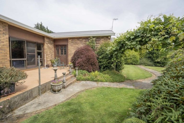 Photo of property in 300 Scott Street, Tisbury, Invercargill, 9877