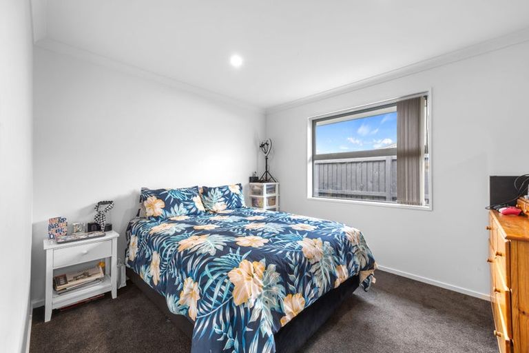 Photo of property in 15 Cleaver Street, Woodend, 7610