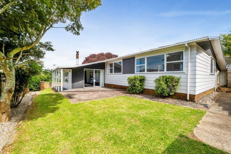 Photo of property in 168 Omata Road, Blagdon, New Plymouth, 4310