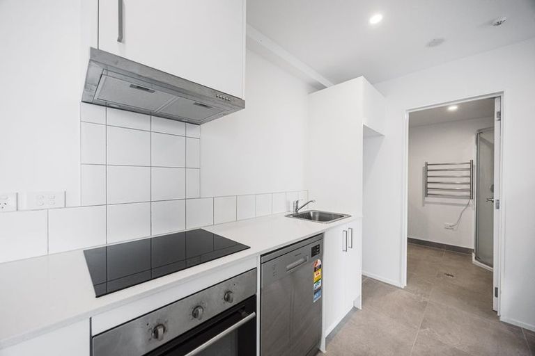 Photo of property in 108/28c Eileen Newey Place, Henderson, Auckland, 0612