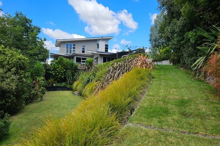 Photo of property in 41 Hikanui Drive, Havelock North, 4130