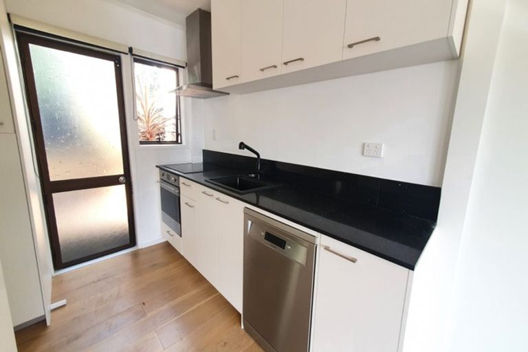 Photo of property in 20/85 Edmonton Road, Henderson, Auckland, 0612