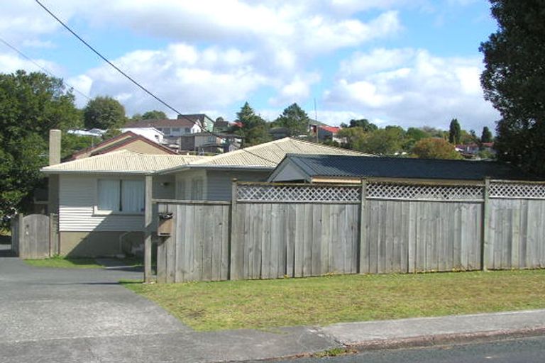Photo of property in 1/29 Havelock Avenue, Forrest Hill, Auckland, 0620