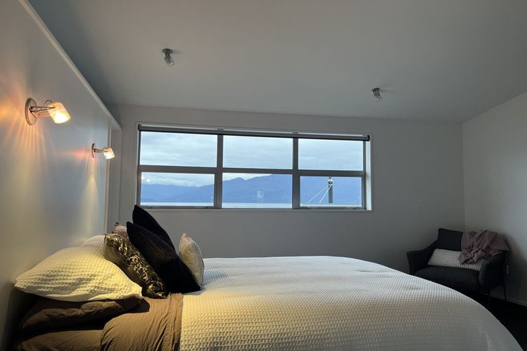 Photo of property in 77 Ahau Street, Moana, 7872