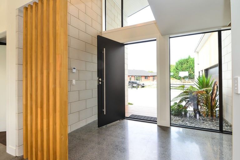 Photo of property in 8d East Ridge Grove, Newstead, Hamilton, 3286