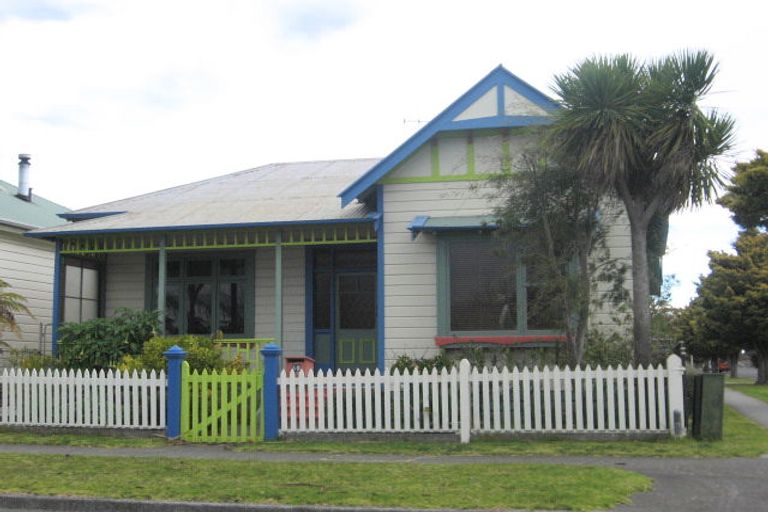 Photo of property in 60 Vigor Brown Street, Napier South, Napier, 4110