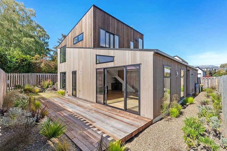 Photo of property in 1/61 Eely Point Road, Wanaka, 9305