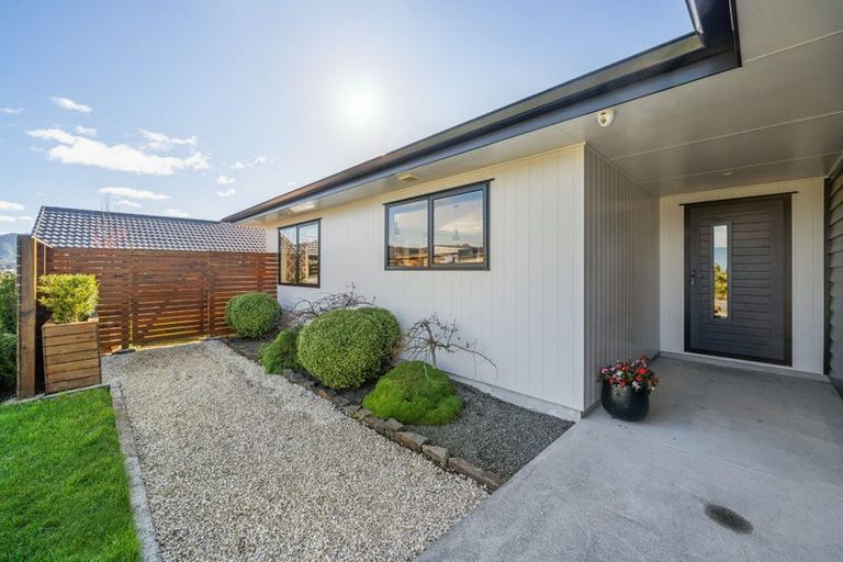Photo of property in 10 Hopkirk Avenue, Wallaceville, Upper Hutt, 5018