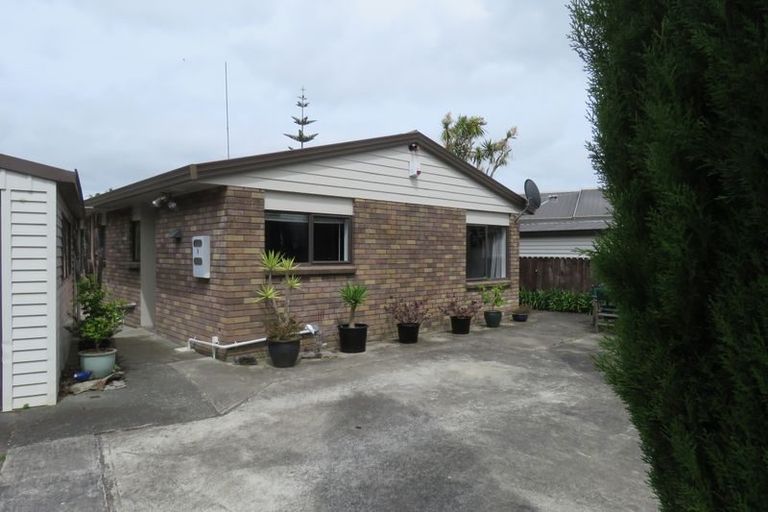Photo of property in 1/1 Thomas Road, Flat Bush, Auckland, 2019