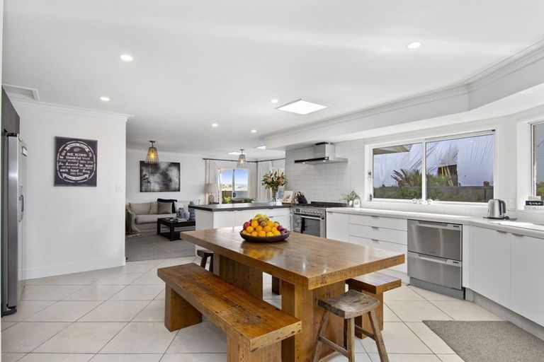 Photo of property in 446 Oceanbeach Road, Mount Maunganui, 3116