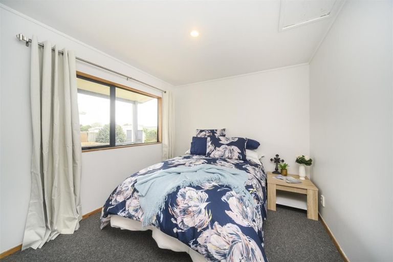 Photo of property in 6 Purnell Place, Marton, 4710