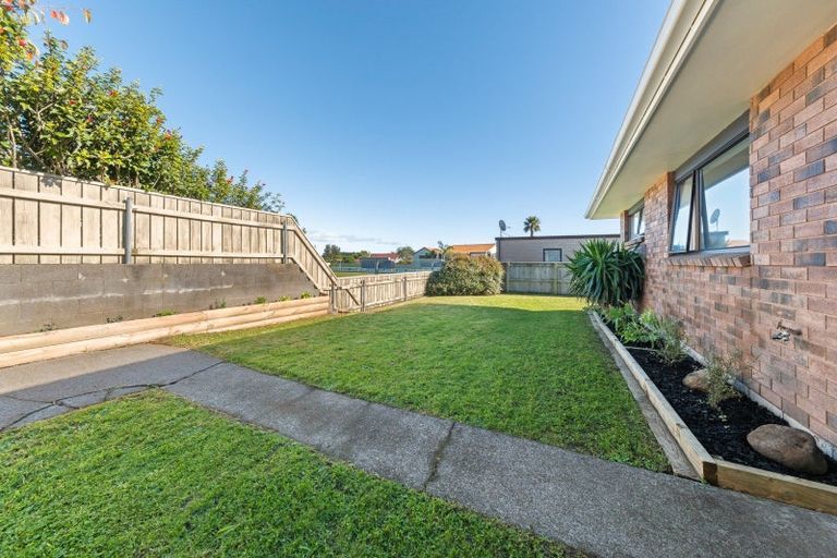 Photo of property in 620b South Road, Oakura, 4314