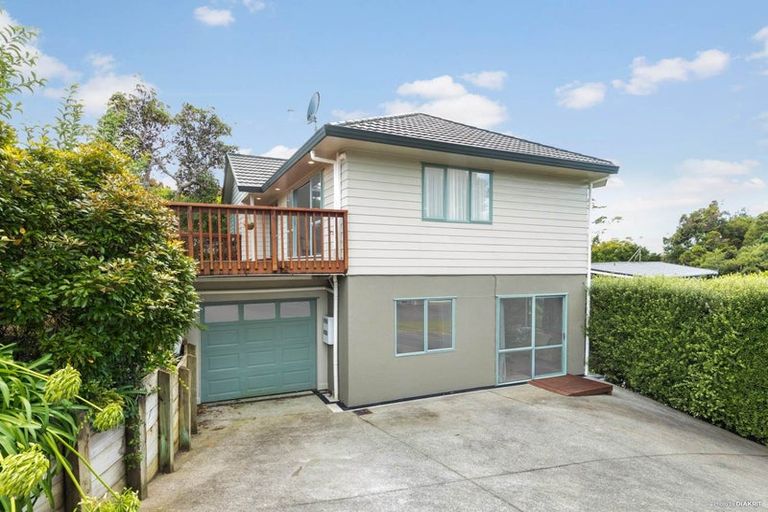 Photo of property in 24a Alexander Street, Cockle Bay, Auckland, 2014