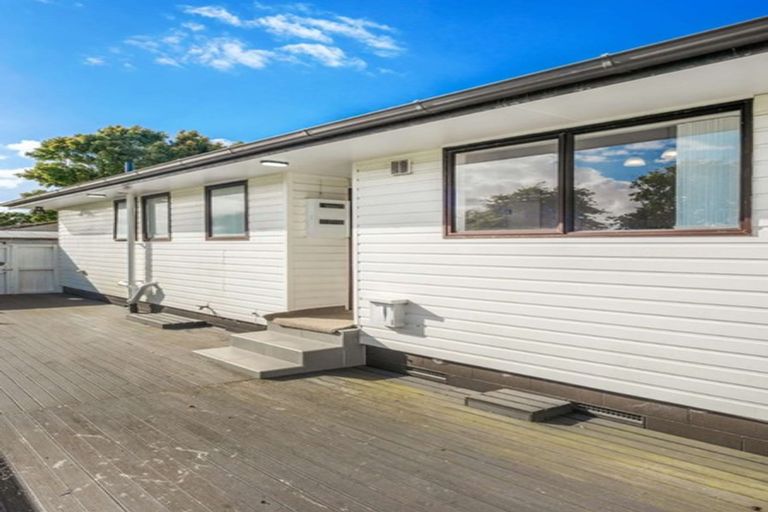 Photo of property in 429 Bucklands Beach Road, Bucklands Beach, Auckland, 2012