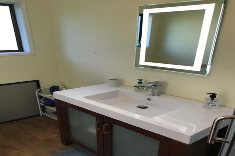 Photo of property in 642 Matapouri Road, Matapouri, Whangarei, 0173