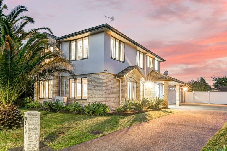 Photo of property in 6 Coral Court, Gulf Harbour, Whangaparaoa, 0930