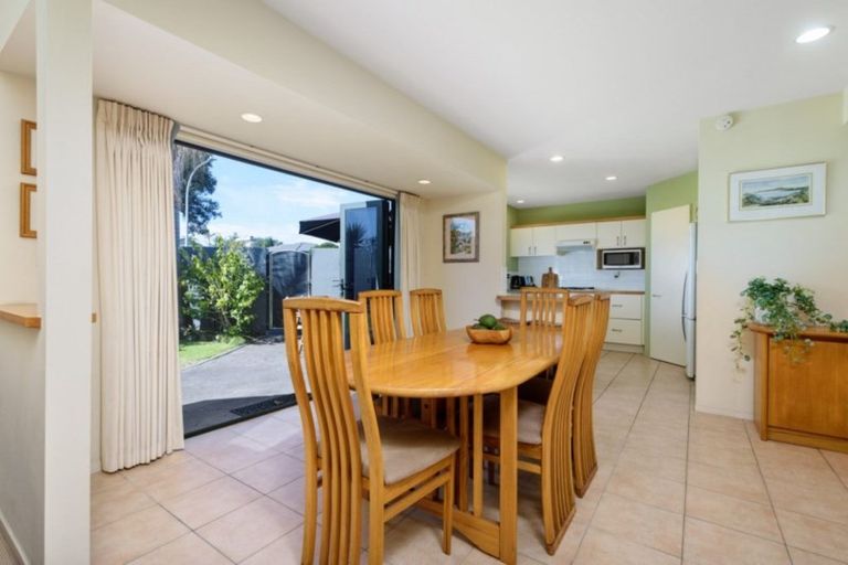 Photo of property in 90 Muricata Avenue, Mount Maunganui, 3116