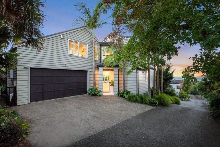 Photo of property in 1/56 Castor Bay Road, Castor Bay, Auckland, 0620