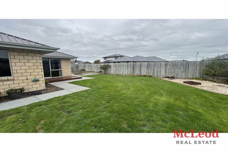 Photo of property in 23 Whiteoak Grove, Tinwald, Ashburton, 7700