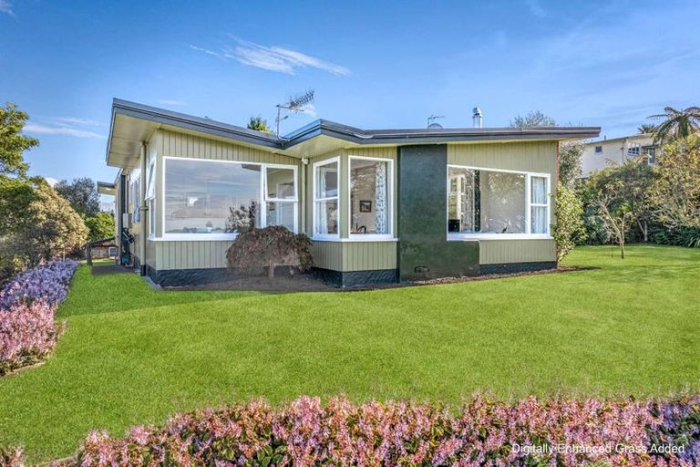 Photo of property in 11 Smart Terrace, Saint Johns Hill, Whanganui, 4500