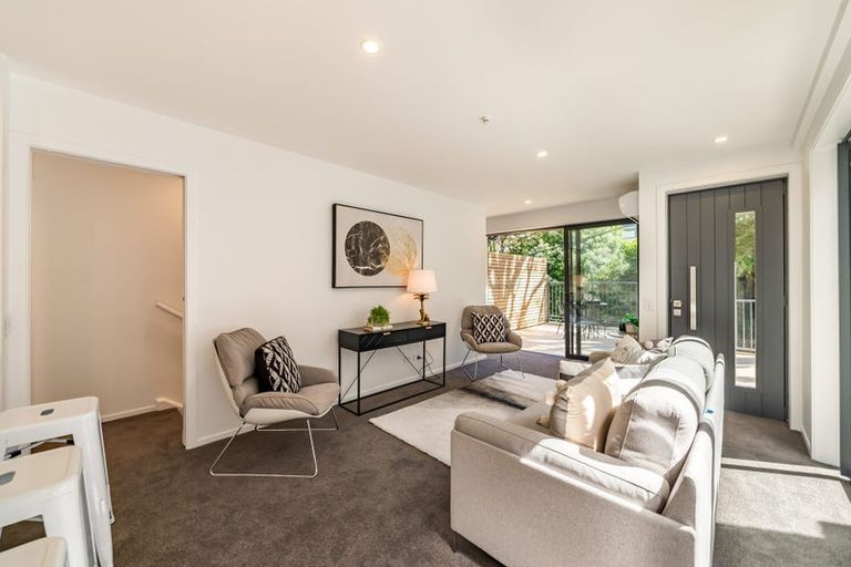 Photo of property in 5 Garfield Street, Brooklyn, Wellington, 6021