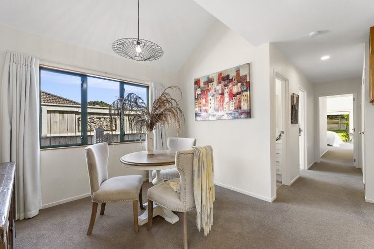 Photo of property in 1 Orchid Rise, Whakatane, 3120