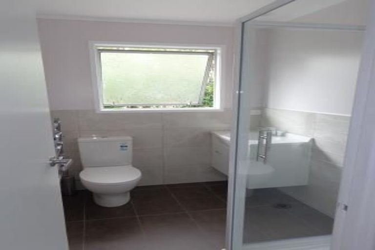 Photo of property in 3/44 Rua Road, Glen Eden, Auckland, 0602