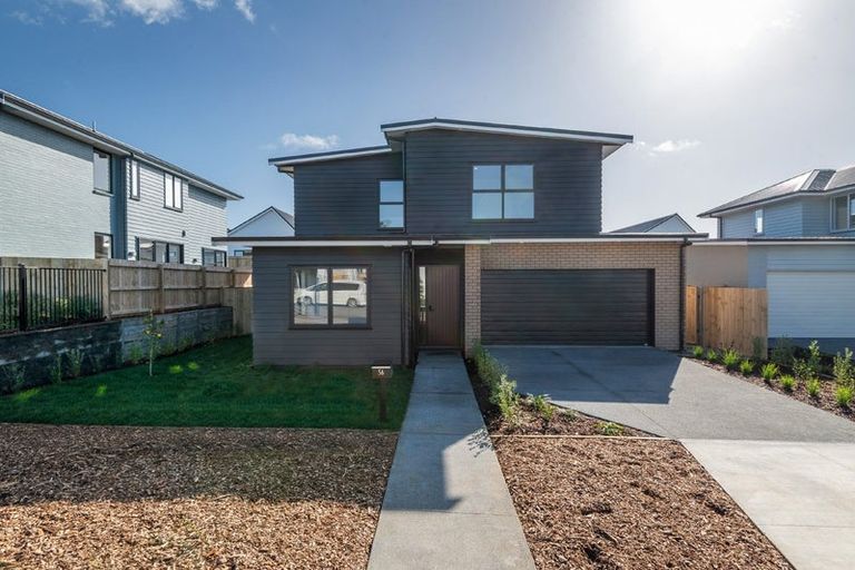 Photo of property in 56 Owen Chapman Drive, Red Beach, 0932