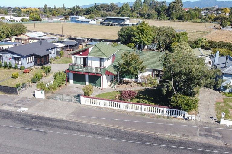 Photo of property in 41 Thyra Street, Dannevirke, 4930