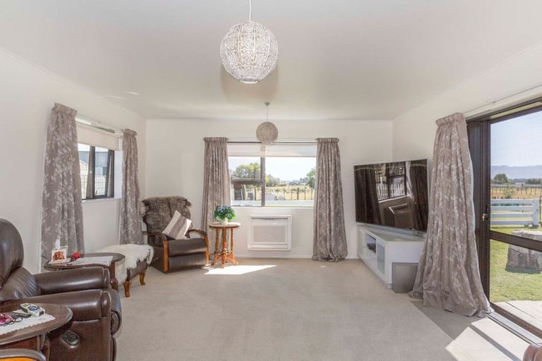 Photo of property in 29 Tipapakuku Road, Dannevirke, 4930