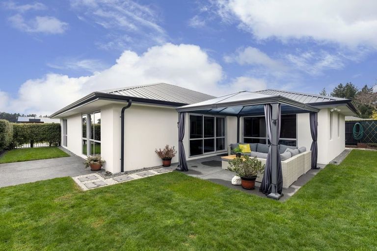 Photo of property in 14 Weruweru Street, Marshland, Christchurch, 8083