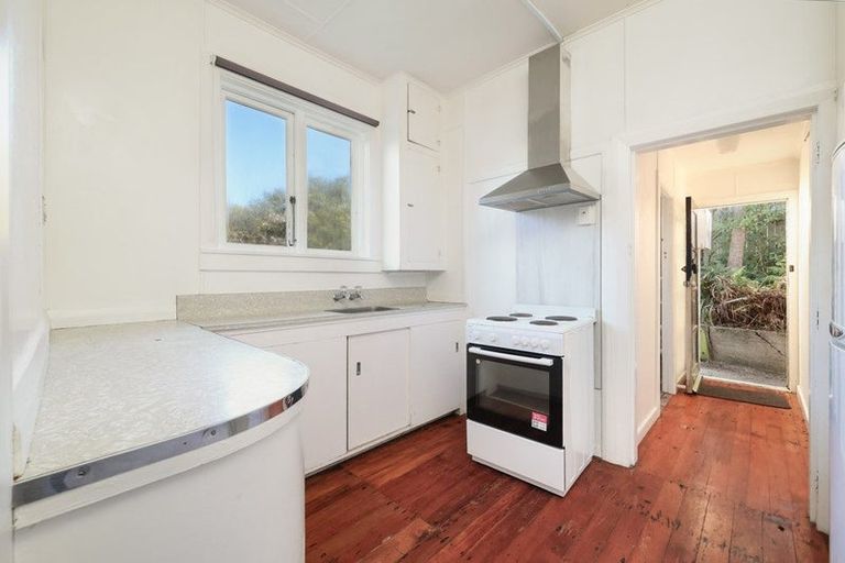 Photo of property in 10 Newport Street, Belleknowes, Dunedin, 9011