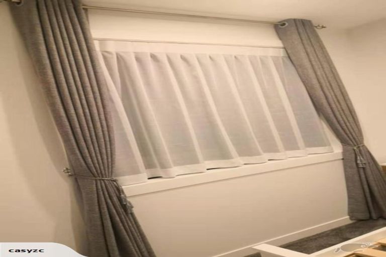 Photo of property in 18 Rathmullen Place, Pinehill, Auckland, 0632