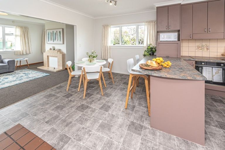 Photo of property in 17 Kells Avenue, Aramoho, Whanganui, 4500