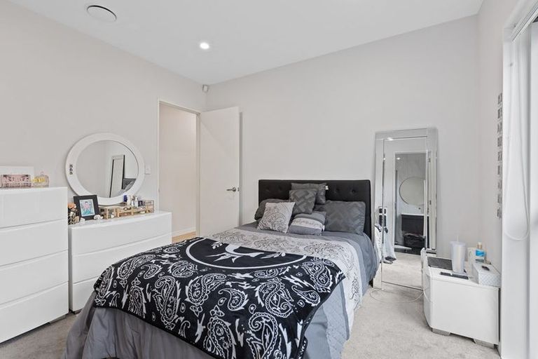 Photo of property in 39 Farranfore Road, Opaheke, Papakura, 2113