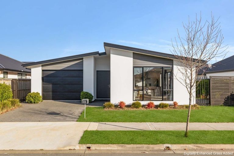 Photo of property in 19 Cleland Crescent, Kaiapoi, 7630