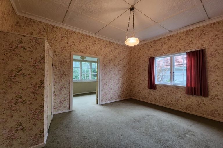 Photo of property in 76 Western Hills Drive, Kensington, Whangarei, 0112