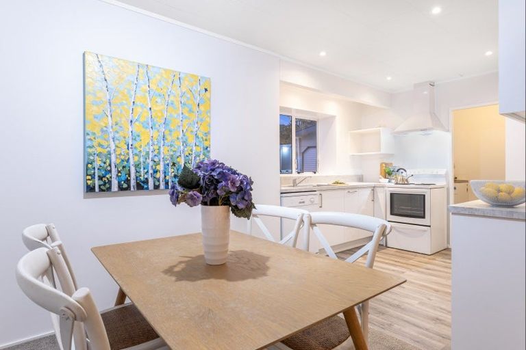 Photo of property in 11 Transom Close, Whitby, Porirua, 5024